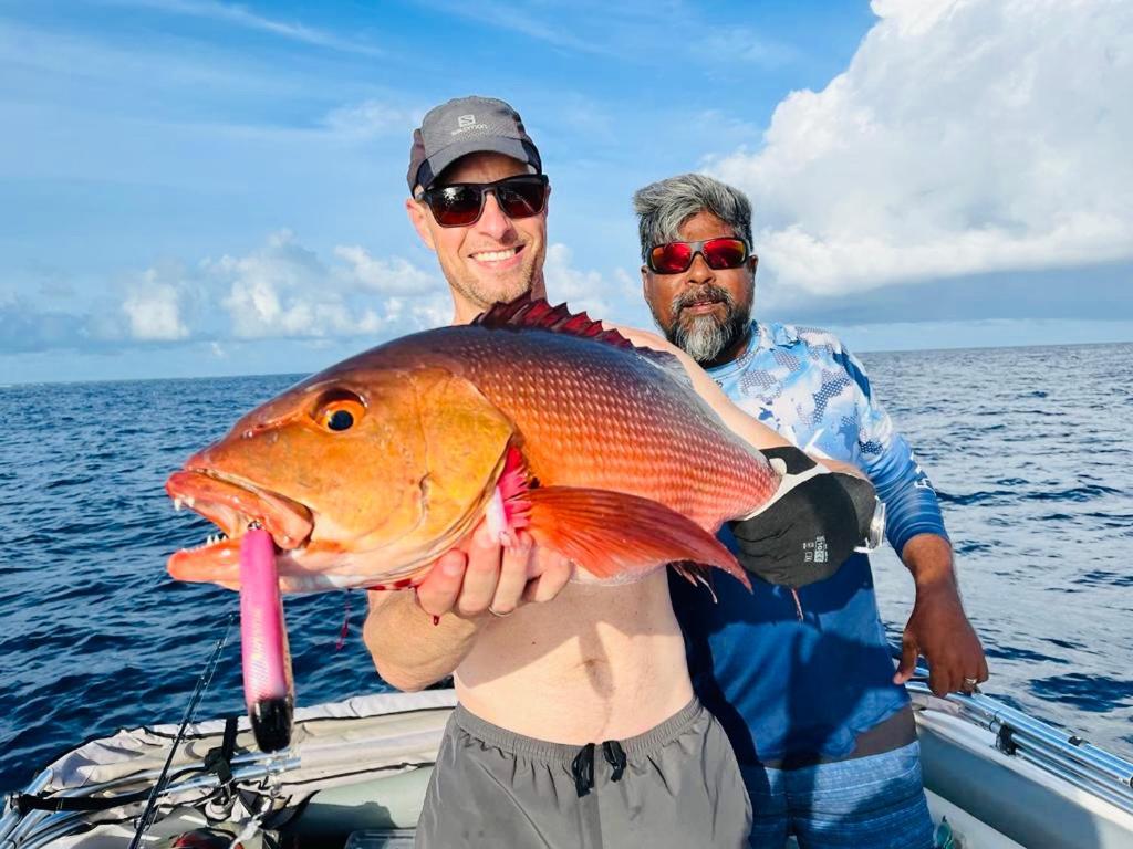 Fulidhoo Ihaa Lodge Exteriör bild