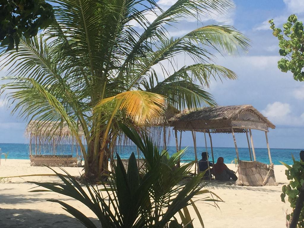 Fulidhoo Ihaa Lodge Exteriör bild