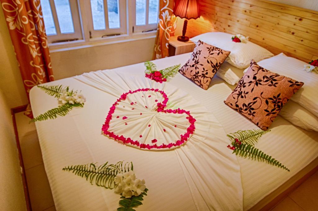 Fulidhoo Ihaa Lodge Exteriör bild