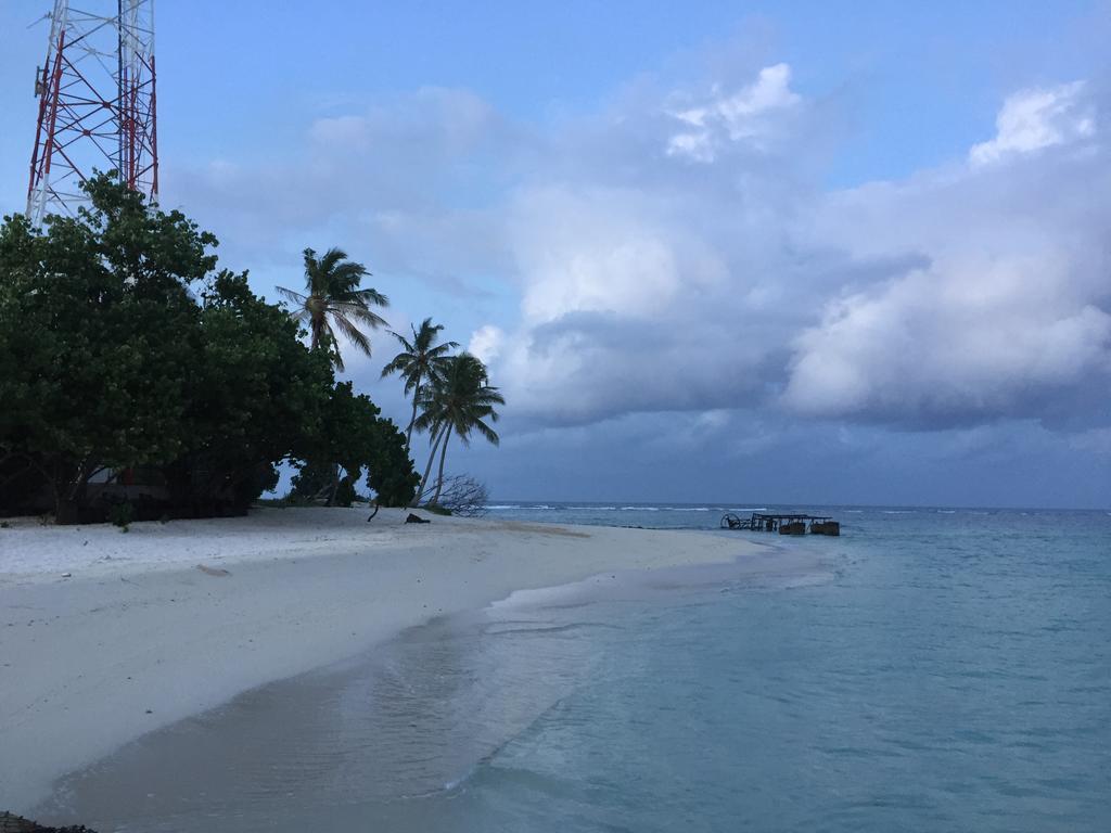 Fulidhoo Ihaa Lodge Exteriör bild