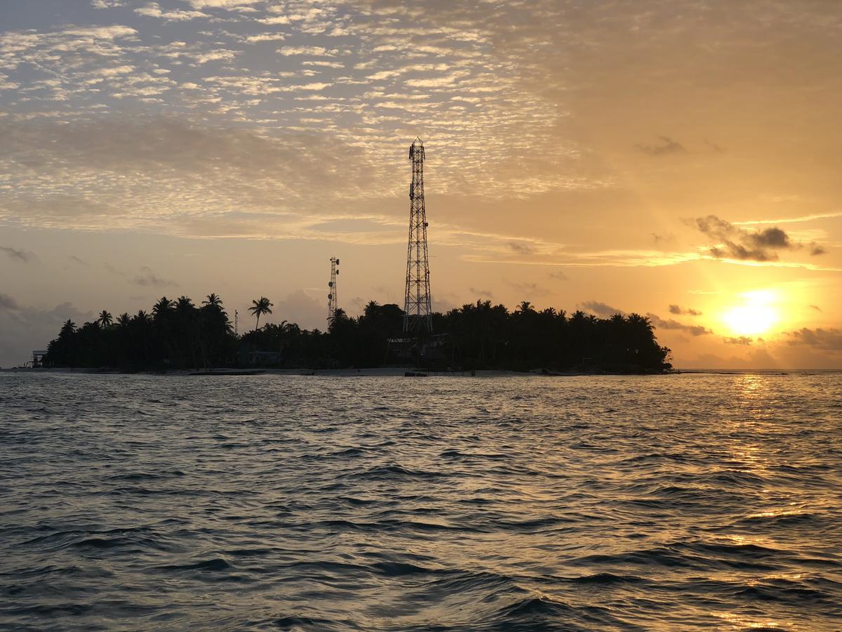 Fulidhoo Ihaa Lodge Exteriör bild
